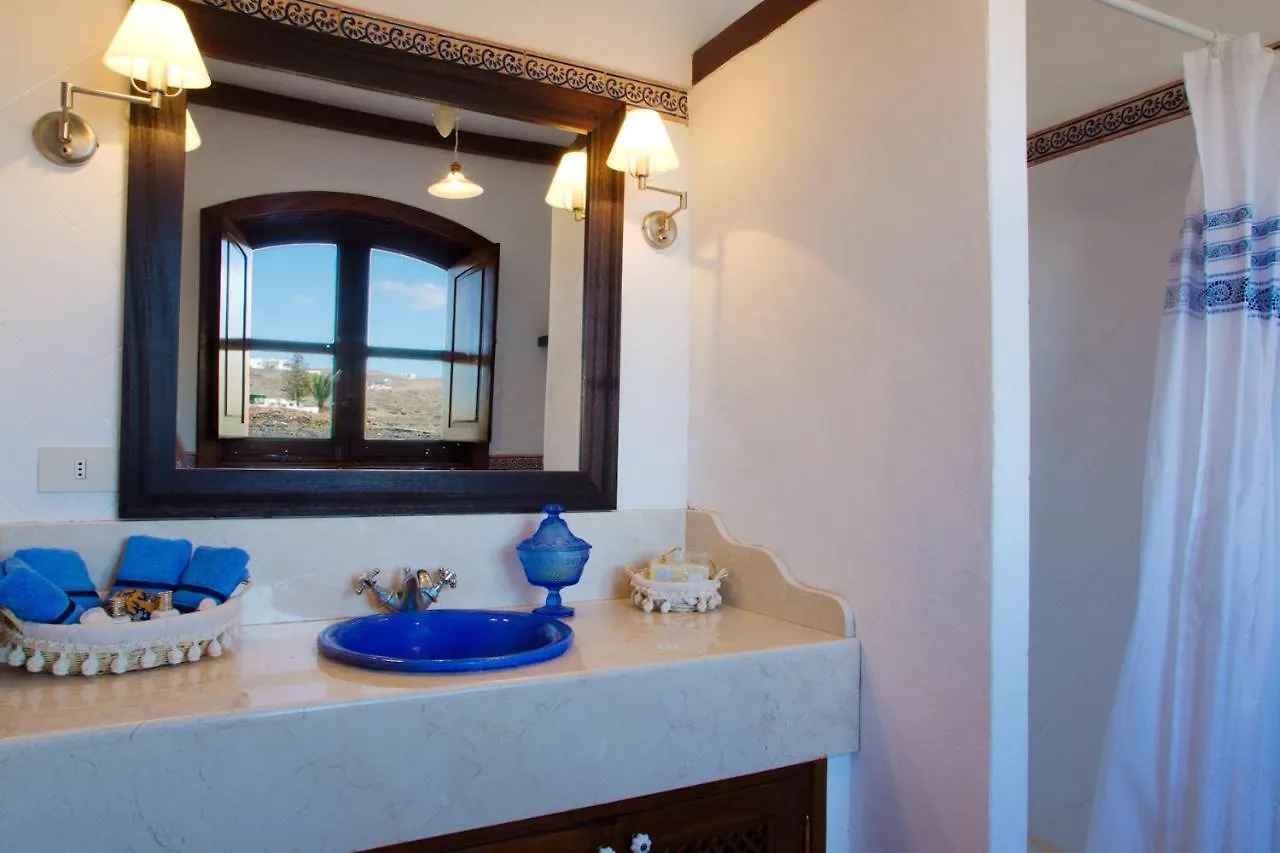 Villas Macher Tias 0*,